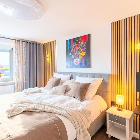 G.A.D.D Ferienwohnung/Glueck An Der Donau 施特劳宾 外观 照片