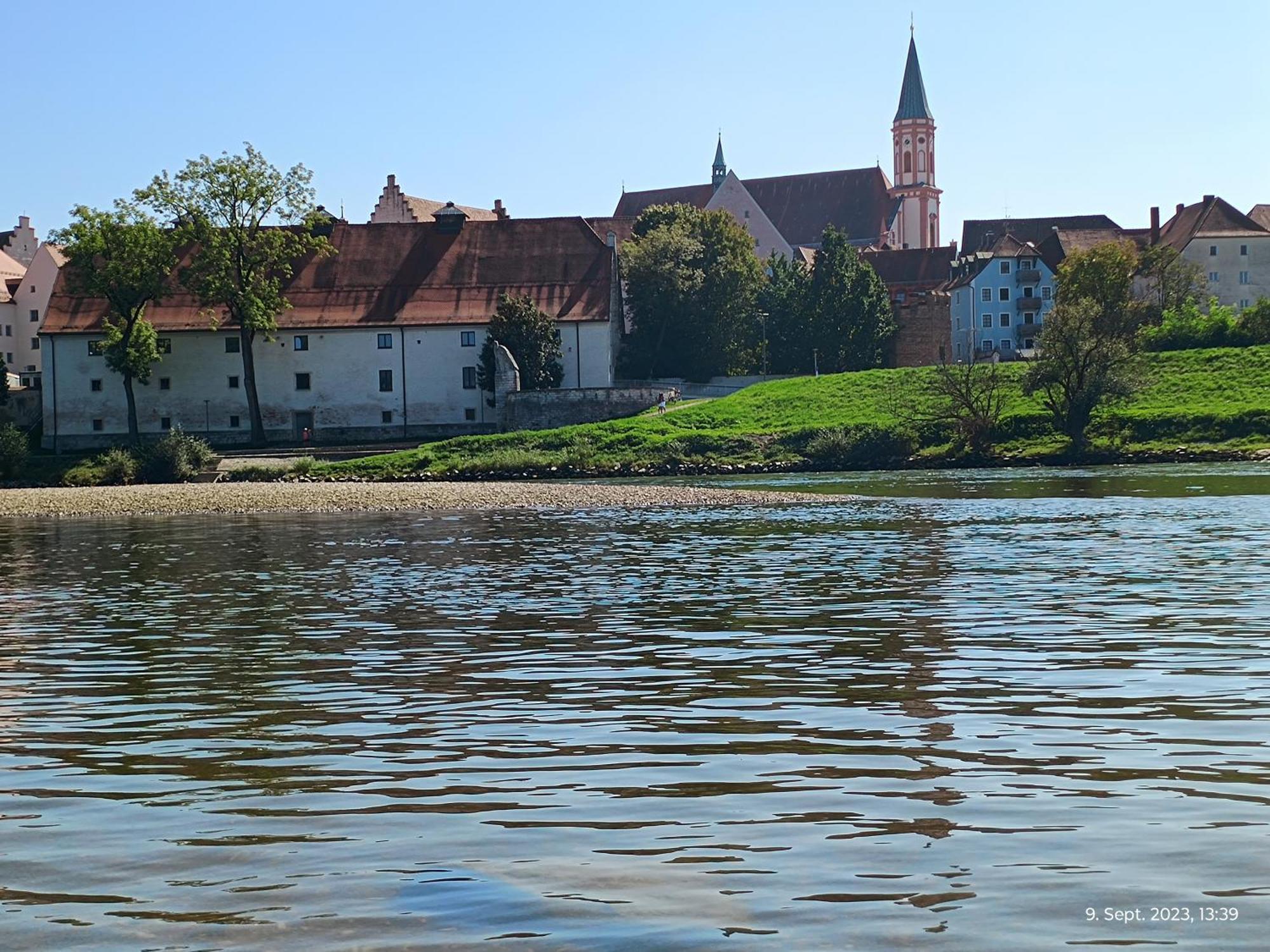 G.A.D.D Ferienwohnung/Glueck An Der Donau 施特劳宾 外观 照片